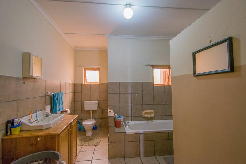Commercial Property for Sale in Albertinia Western Cape